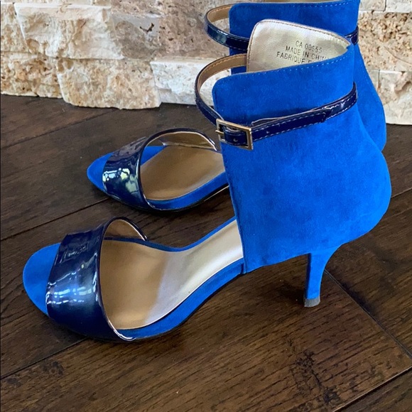 Blue high heels - Picture 5 of 6